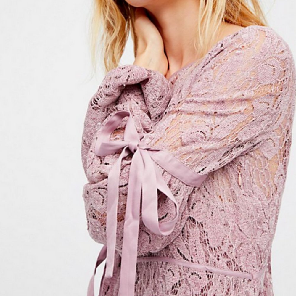 FREE PEOPLE LILAC CROCHET LACE LONG SLEEVE RUBY DRESS - Picture 2 of 5